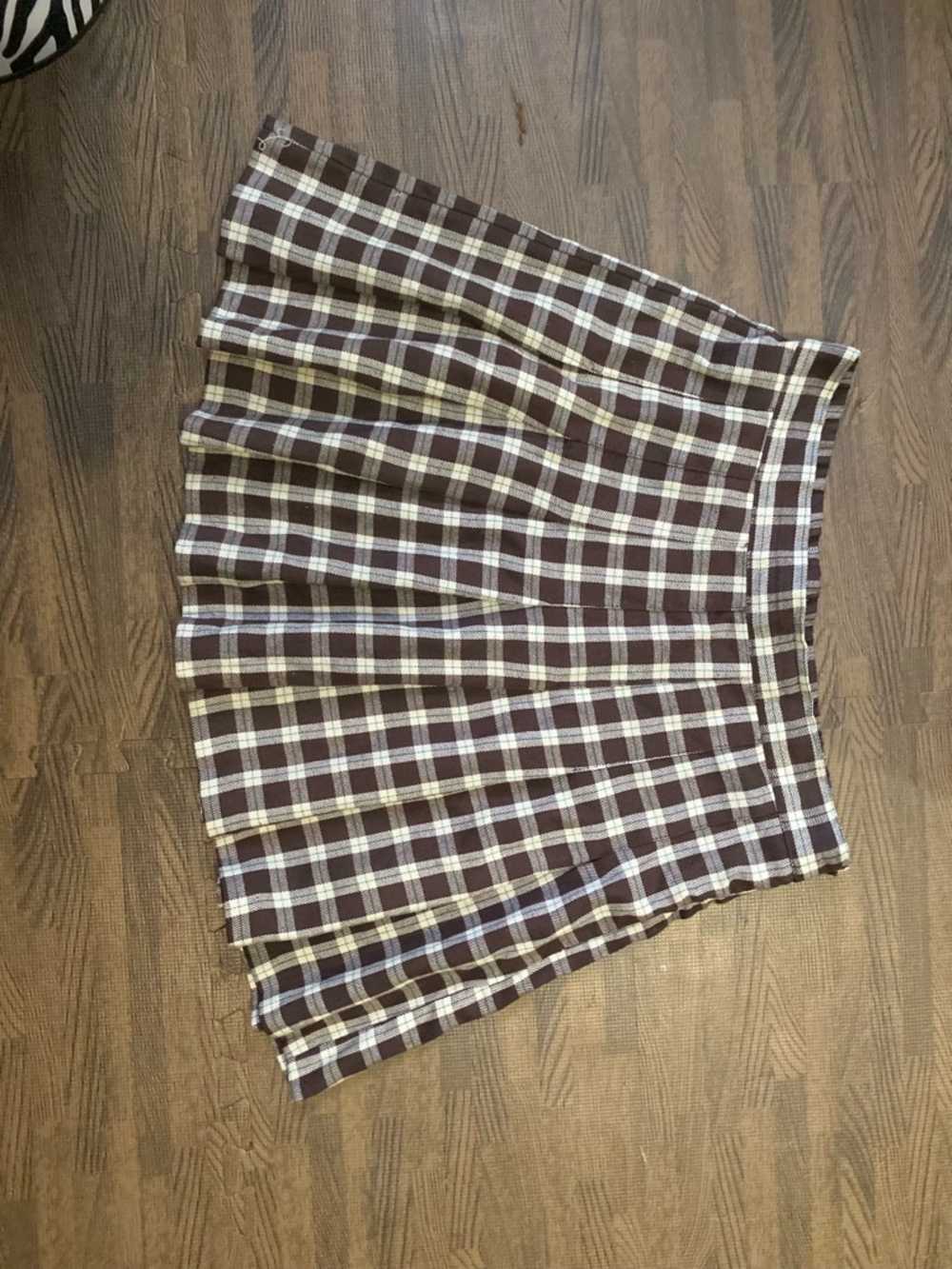 Plaid Pleated Mini Skirt in Brown and Cream